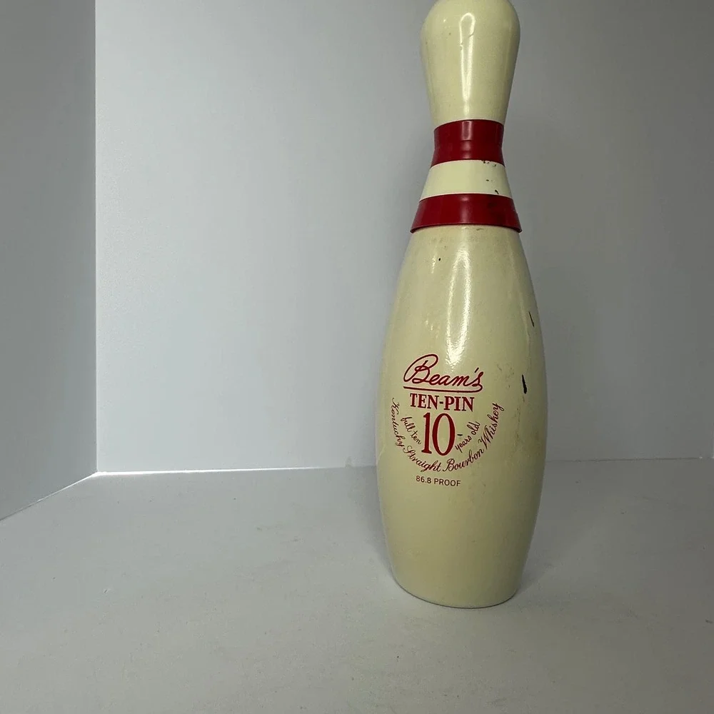 Vintage Jim Beam Ten-Pin Bowling Pin Bourbon Whiskey Decanter Cream Red 10 Year